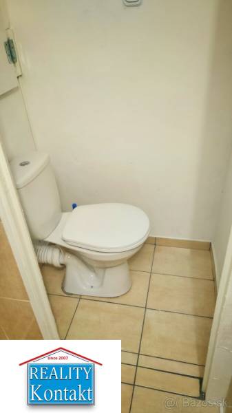 143833487 (7).jpg