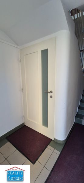 Suterénny obchodný priestor v centre Nových Zámkov